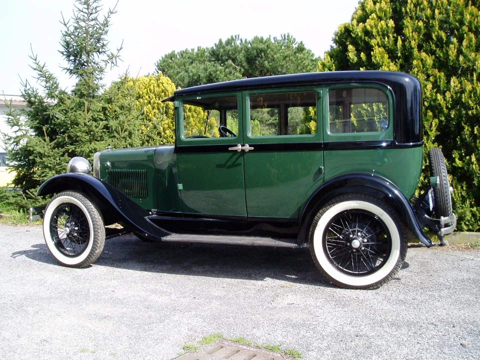 1927 Studebaker Commander - Image 2 of 2