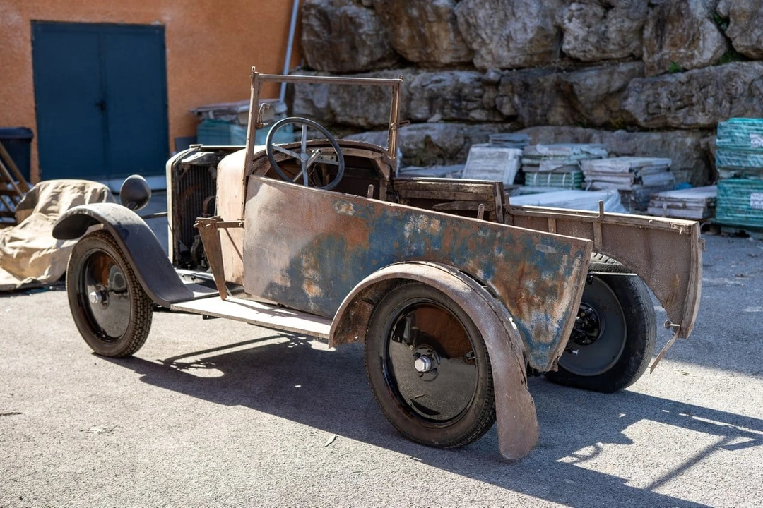 1928 Peugeot - Image 4 of 30