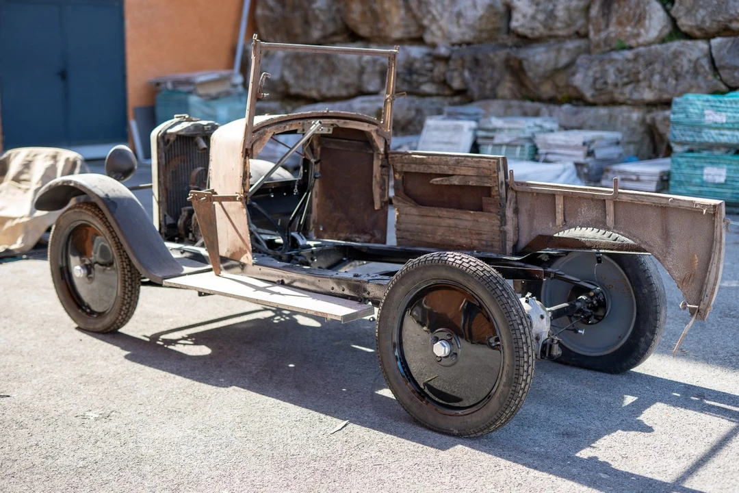 1928 Peugeot - Image 11 of 30