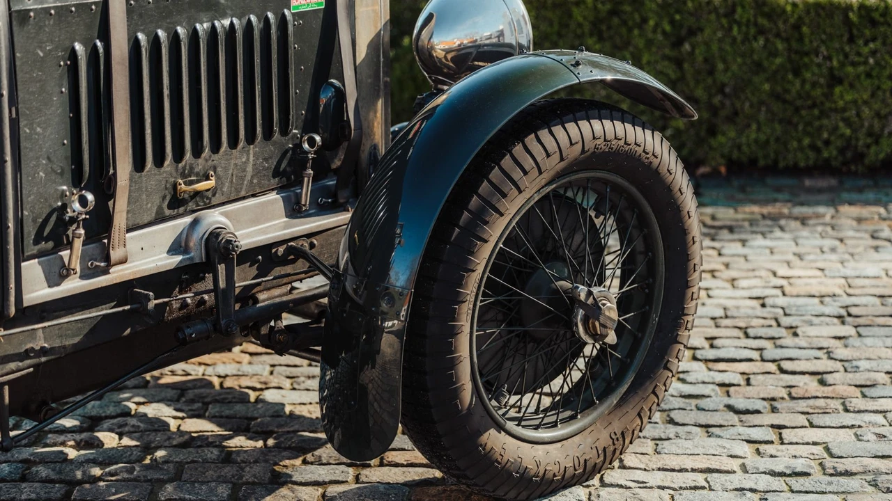 1928 Bentley - Image 26 of 31