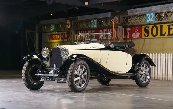 1928 Bugatti Type 43/49 Roadster