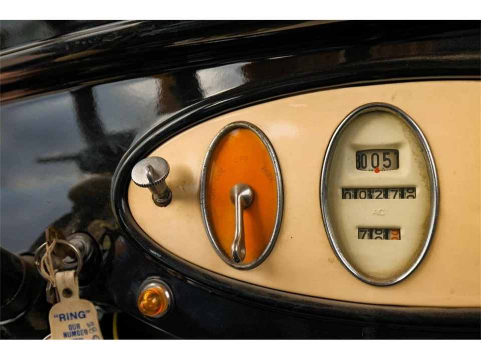 1928 Chevrolet National & International & Universal - Image 13 of 31