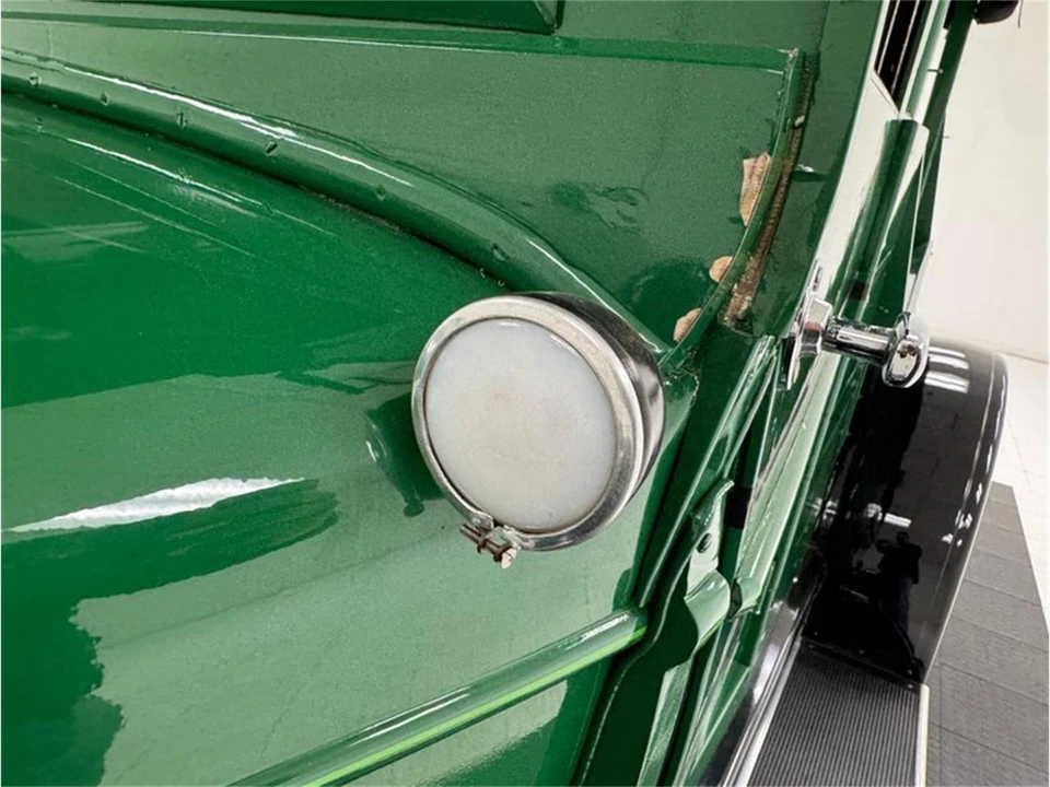 1928 Chevrolet National & International & Universal - Image 18 of 31