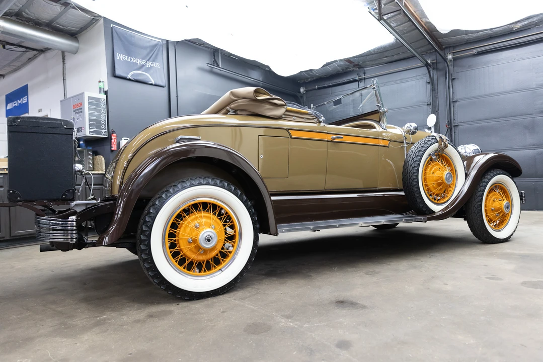 1928 Chrysler - Image 15 of 31