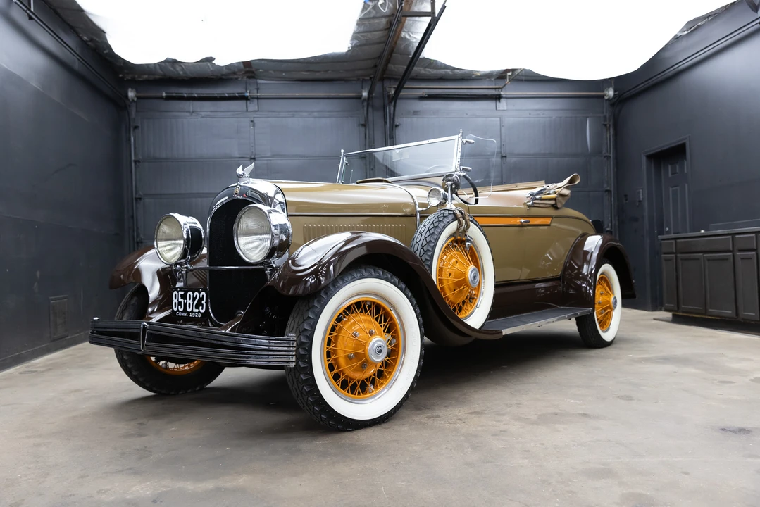 1928 Chrysler - Image 4 of 31