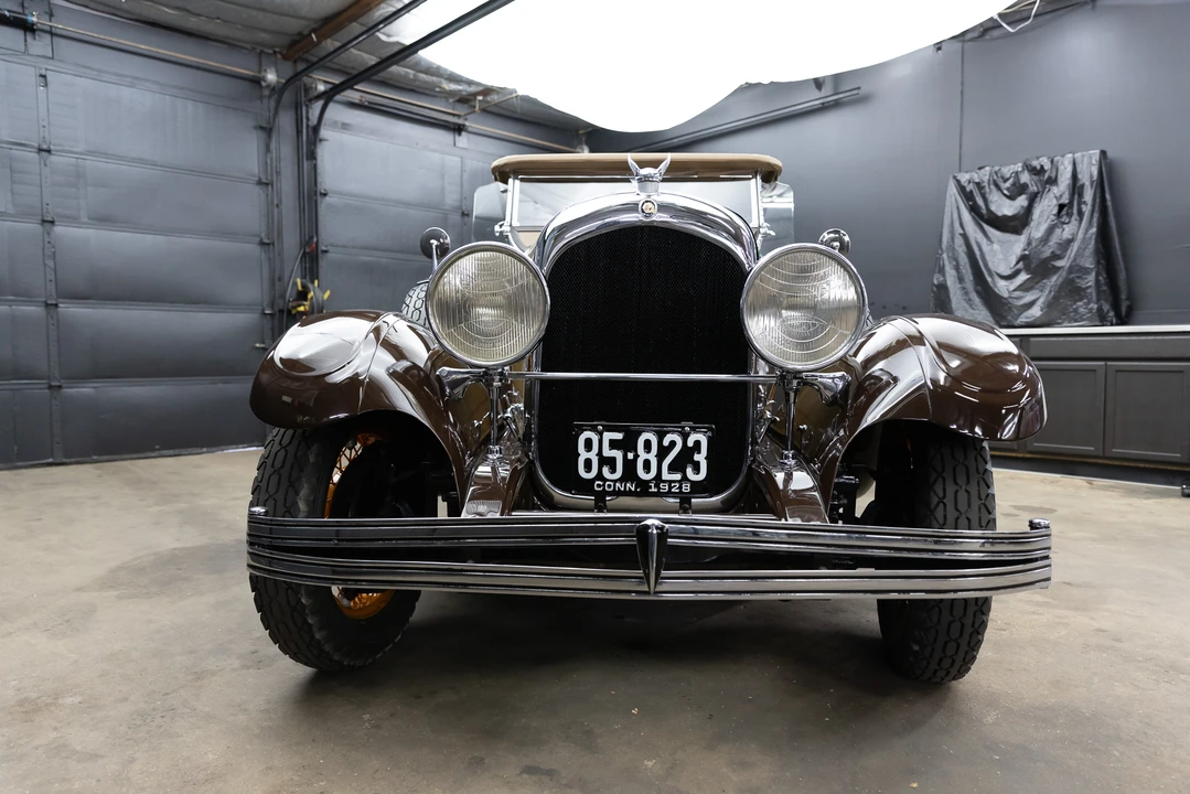 1928 Chrysler - Image 11 of 31