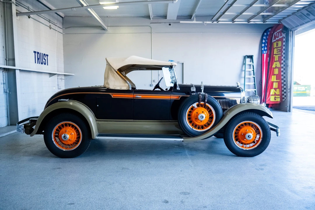 1928 Chrysler - Image 17 of 31