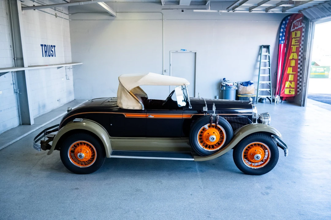 1928 Chrysler - Image 16 of 31