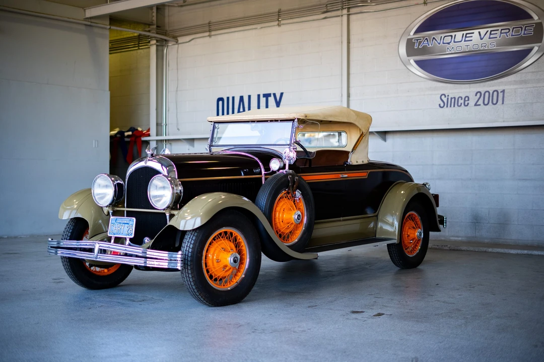 1928 Chrysler - Image 2 of 31