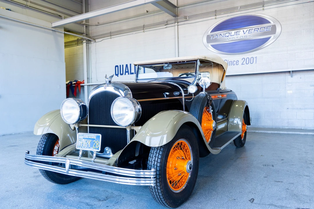 1928 Chrysler - Image 5 of 31