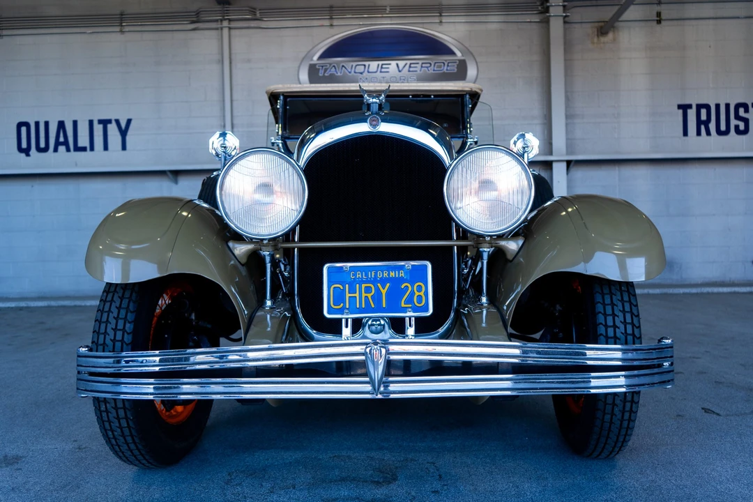 1928 Chrysler - Image 11 of 31