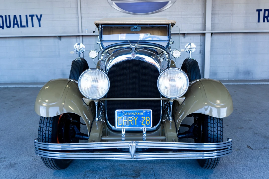 1928 Chrysler - Image 10 of 31
