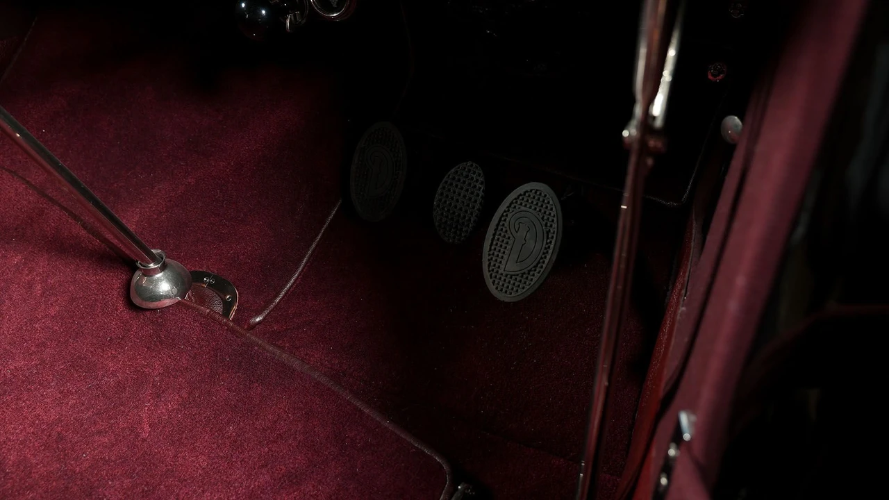 1928 Daimler - Image 6 of 31