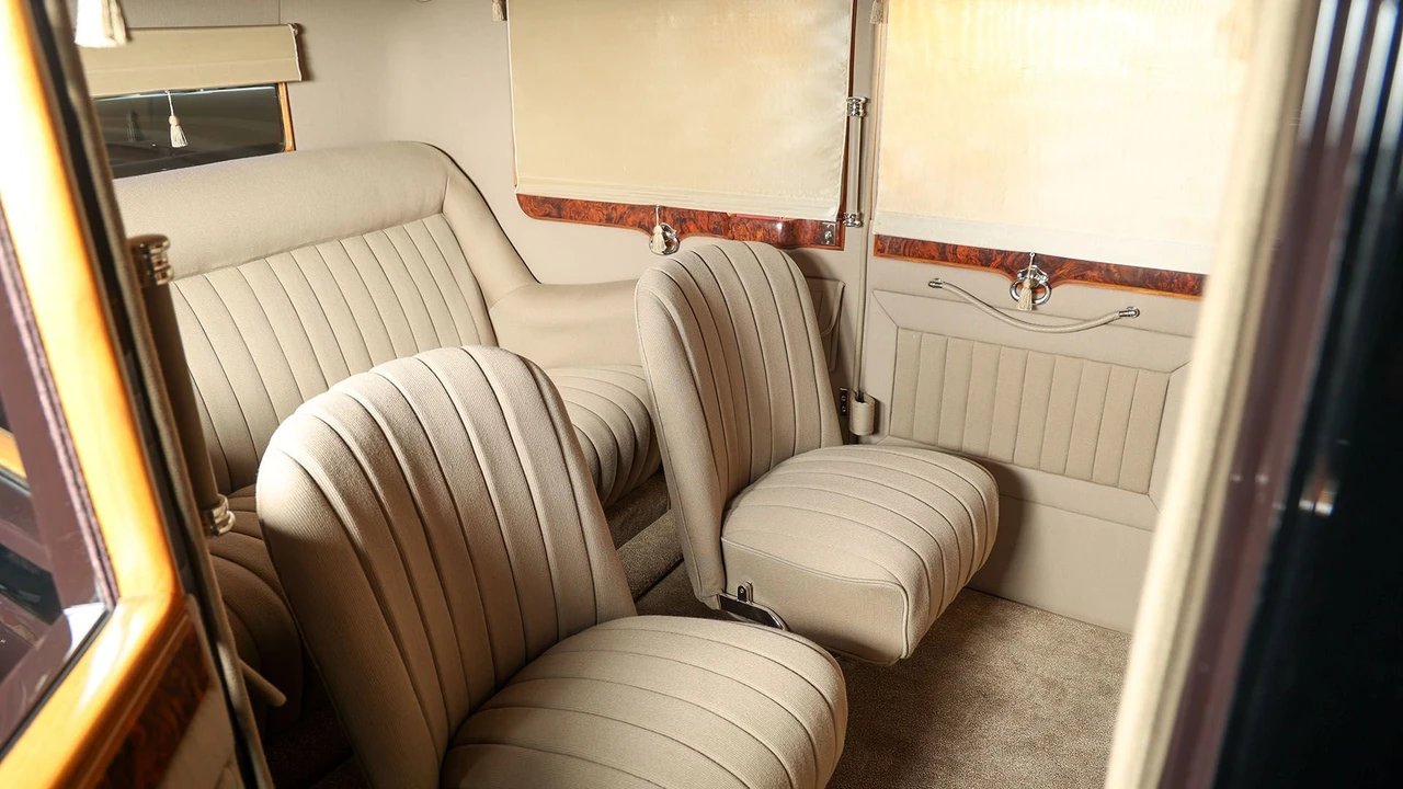 1928 Daimler - Image 24 of 31