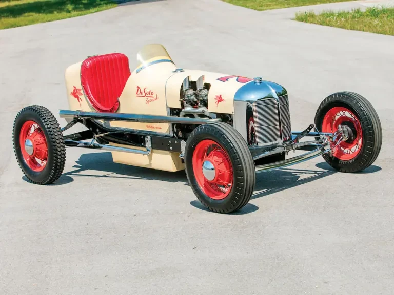 1928 DeSoto - Image 2 of 11