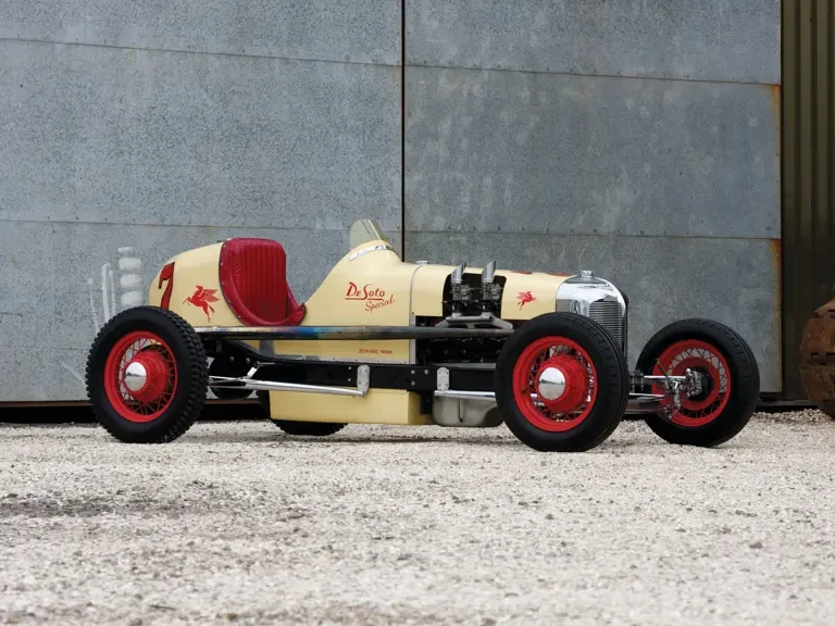 1928 DeSoto - Image 2 of 24