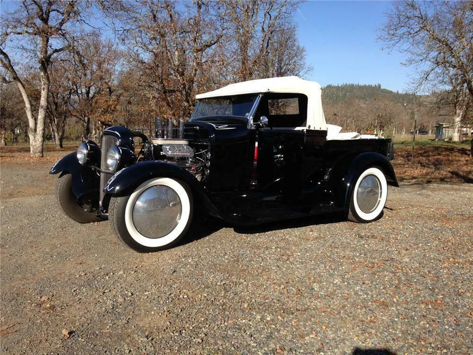 1928 Ford Model A Pickup & Model AA - Image 5 of 5