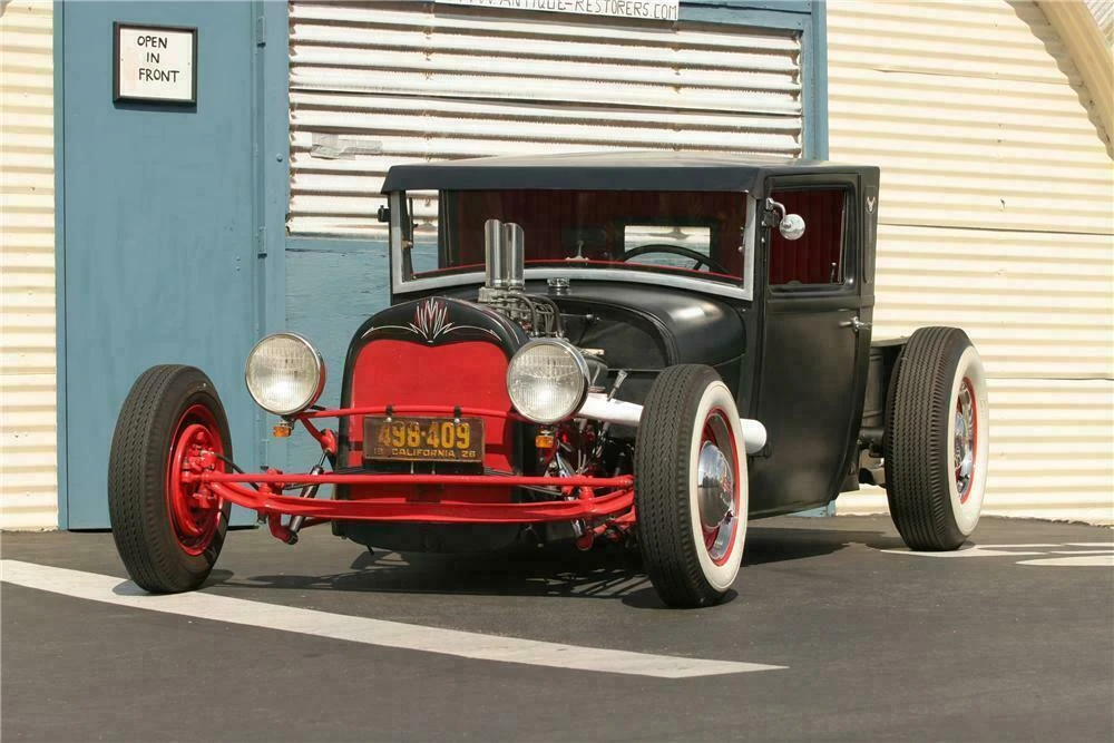 1928 Ford Model A Pickup & Model AA - Image 2 of 4