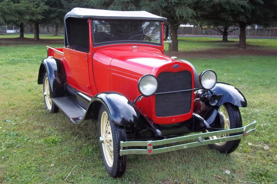 1928 Ford Model A Pickup & Model AA - Image 2 of 4