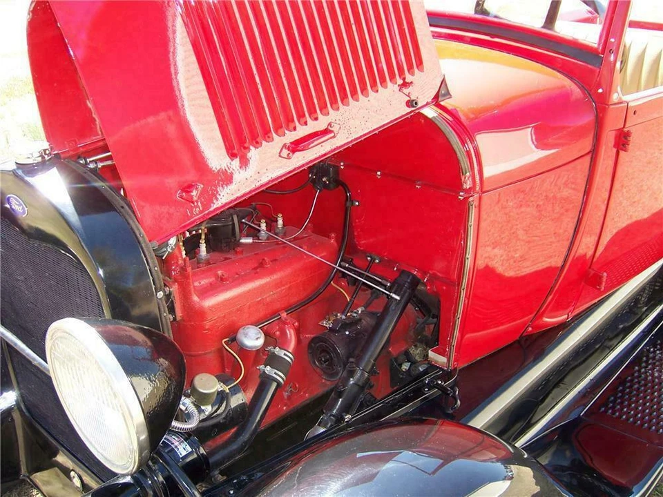 1928 Ford Model A Pickup & Model AA - Image 3 of 5