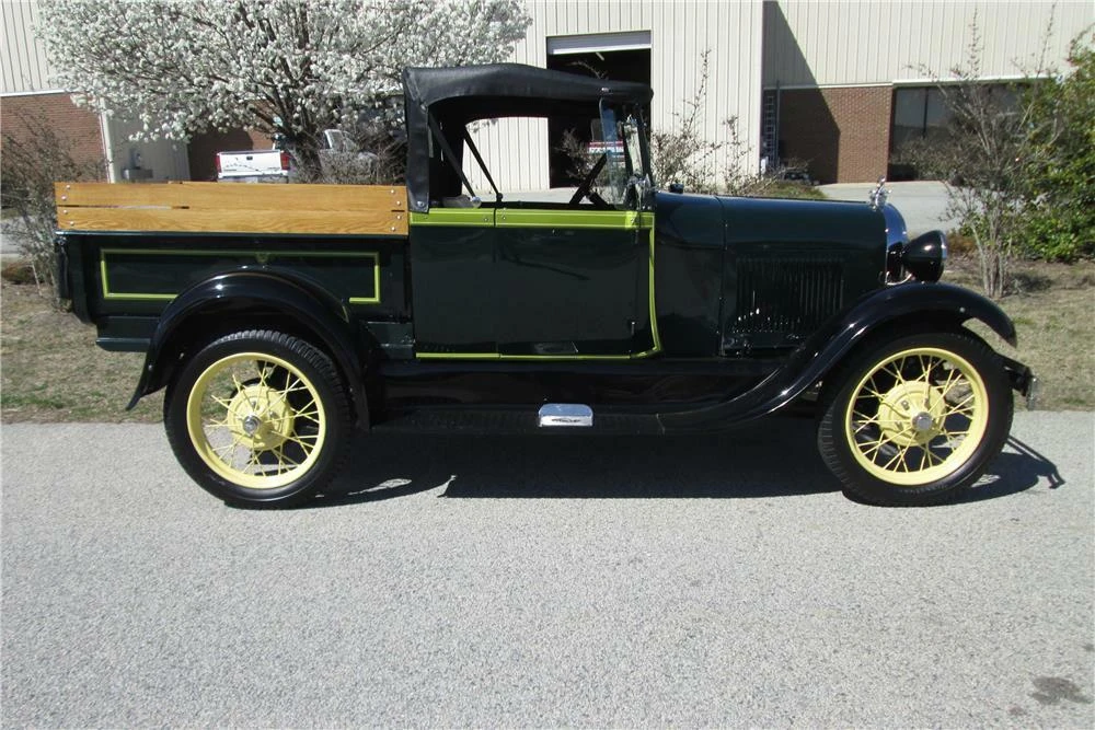 1928 Ford Model A Pickup & Model AA - Image 5 of 5