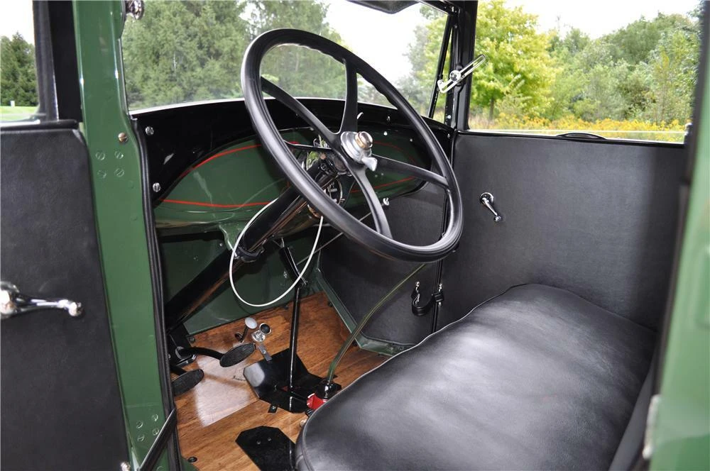 1928 Ford Model A Pickup & Model AA - Image 4 of 5