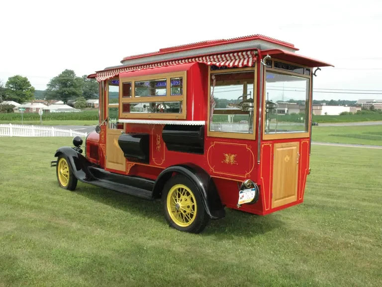 1928 Ford Model A Pickup & Model AA - Image 3 of 11