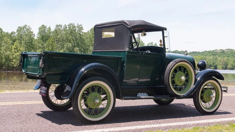 1928 Ford Model A Pickup & Model AA - Image 3 of 13