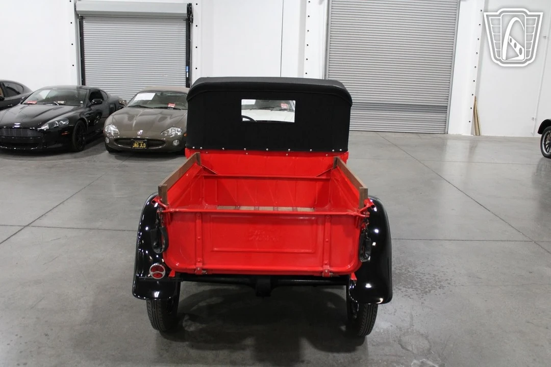1928 Ford Model A Pickup & Model AA - Image 8 of 12