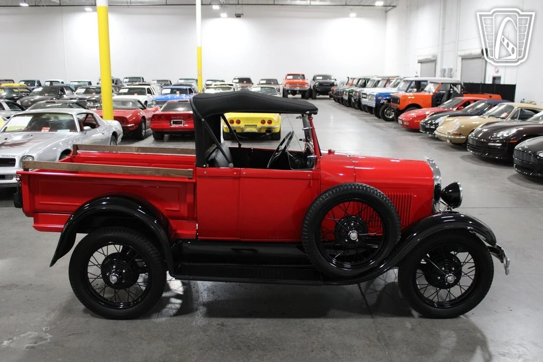 1928 Ford Model A Pickup & Model AA - Image 10 of 12