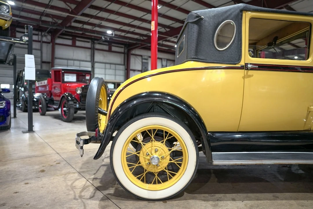 1928 Ford Model A - Image 9 of 12