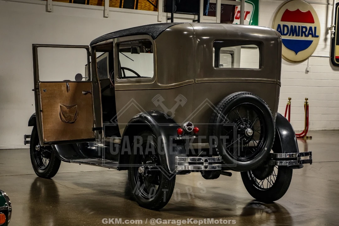 1928 Ford Model A - Image 4 of 12