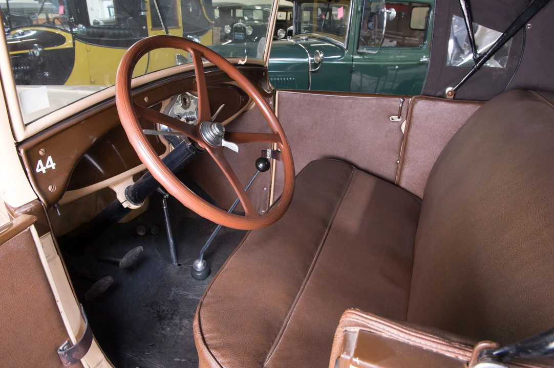 1928 Ford Model A - Image 5 of 8