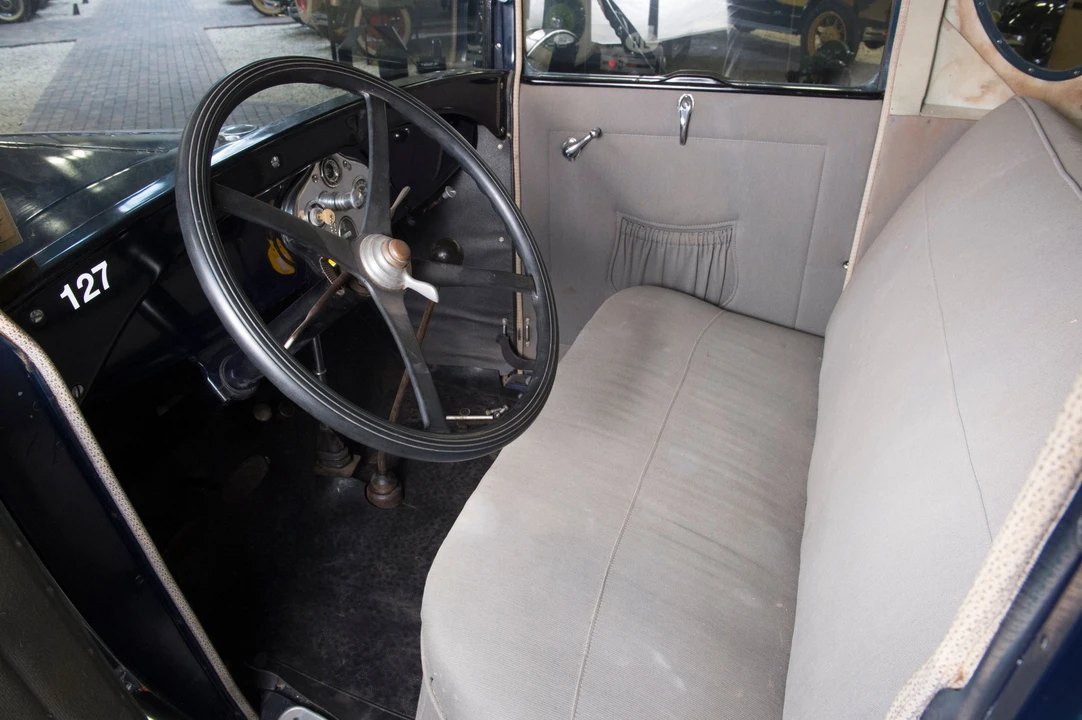 1928 Ford Model A - Image 5 of 5