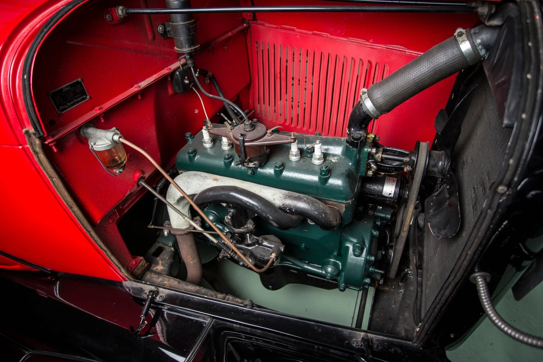 1928 Ford Model A Pickup & Model AA - Image 3 of 4