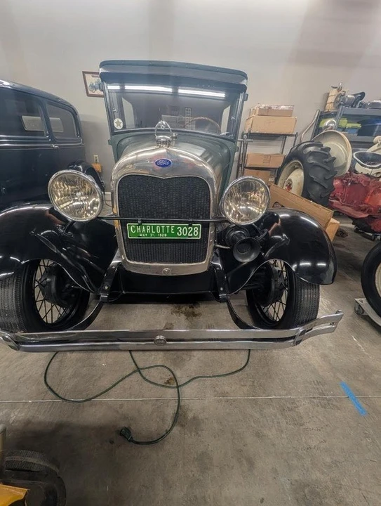 1928 Ford Model A - Image 2 of 12