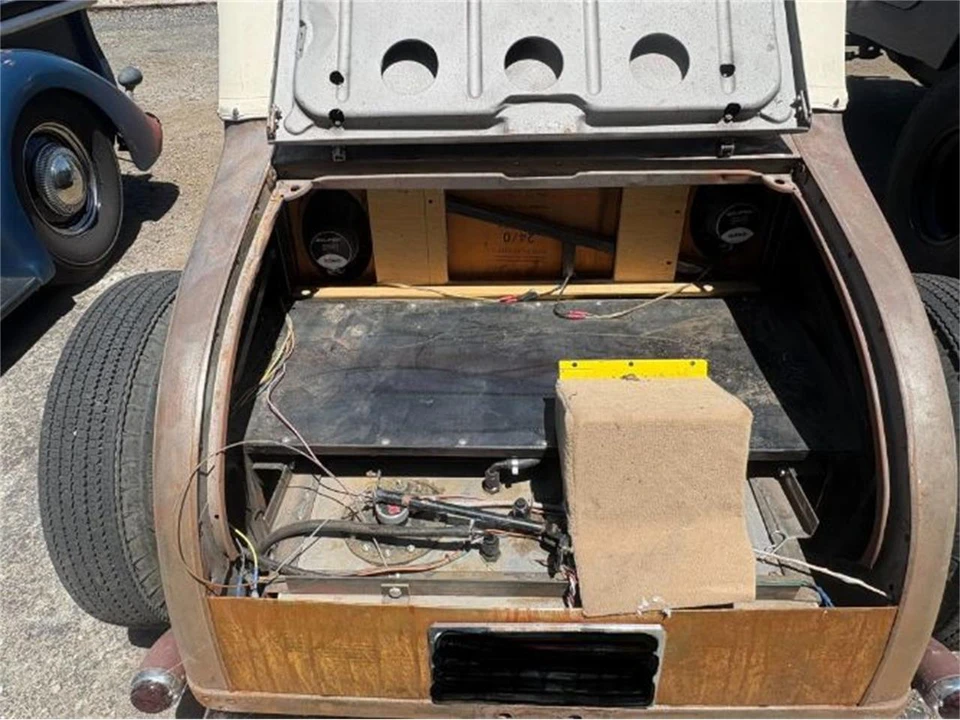 1928 Ford Model A - Image 2 of 14