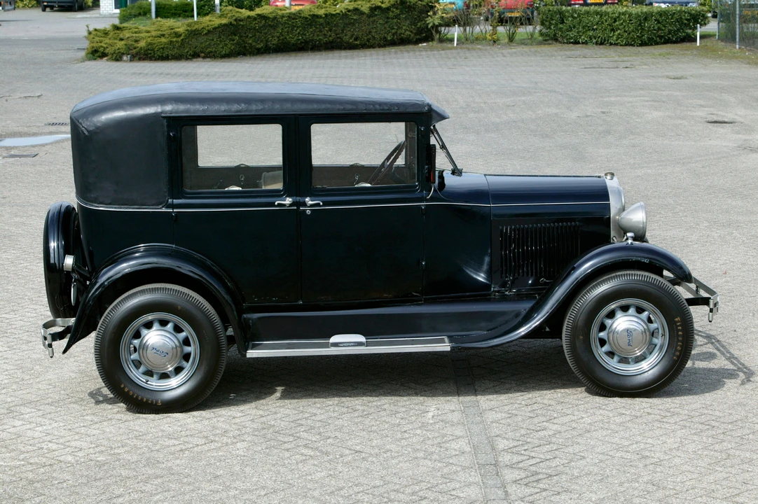 1928 Ford Model A - Image 2 of 2