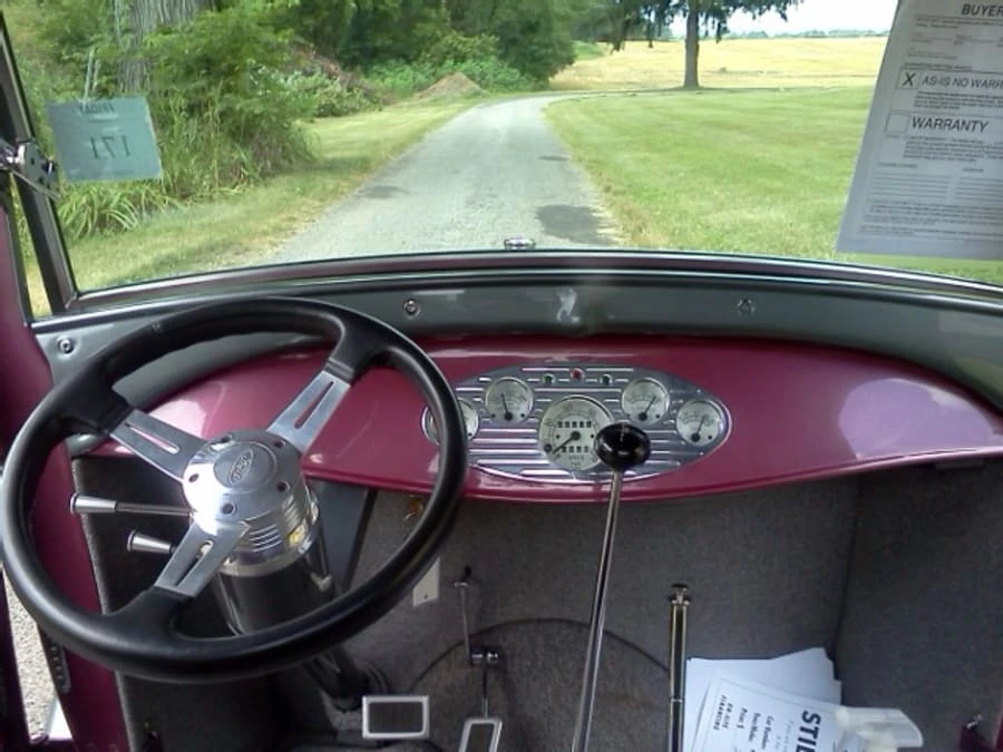 1928 Ford Model A Pickup & Model AA - Image 7 of 10