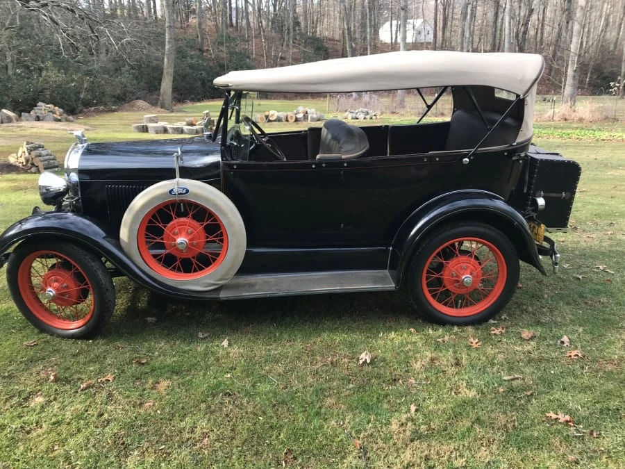 1928 Ford Model A - Image 2 of 12