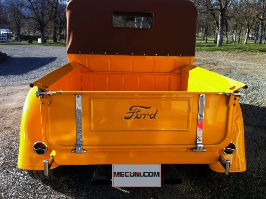 1928 Ford Model A Pickup & Model AA - Image 2 of 6
