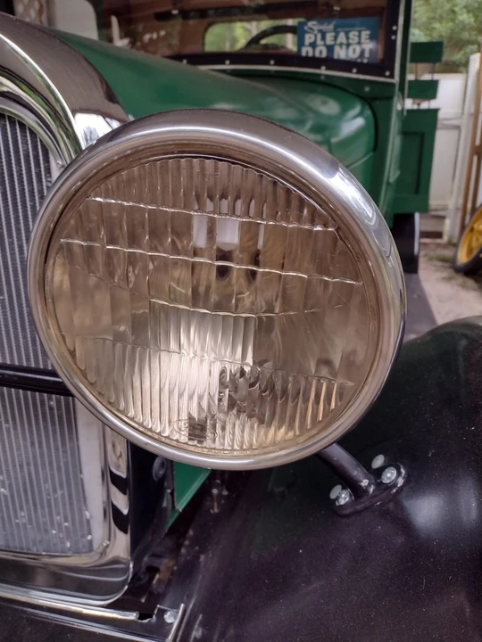 1928 Ford Model A Pickup & Model AA - Image 9 of 31