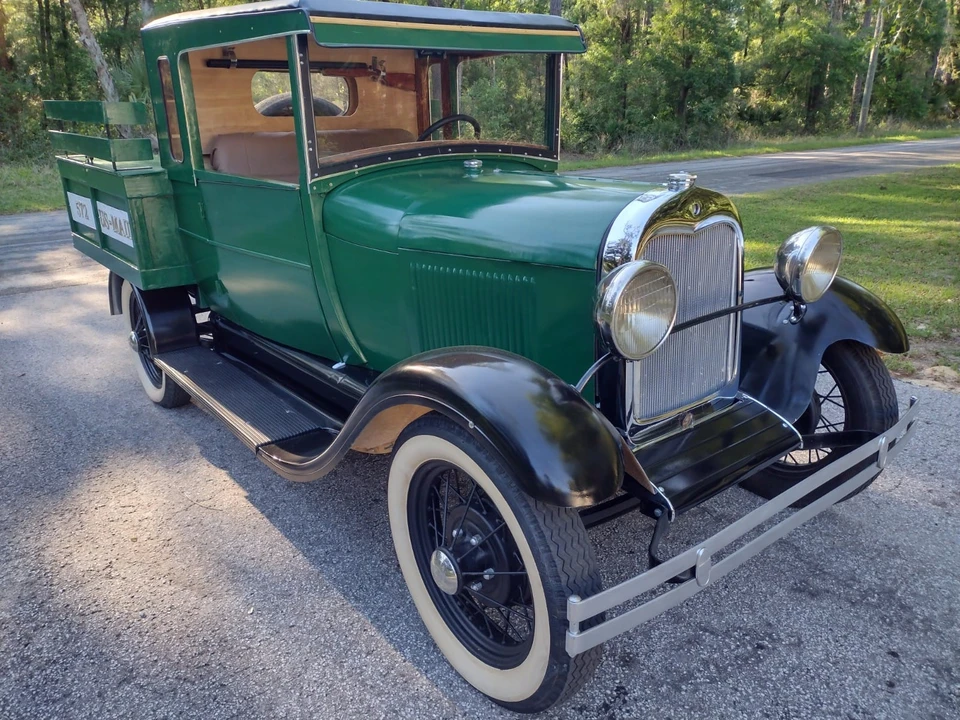 1928 Ford Model A Pickup & Model AA - Image 5 of 31