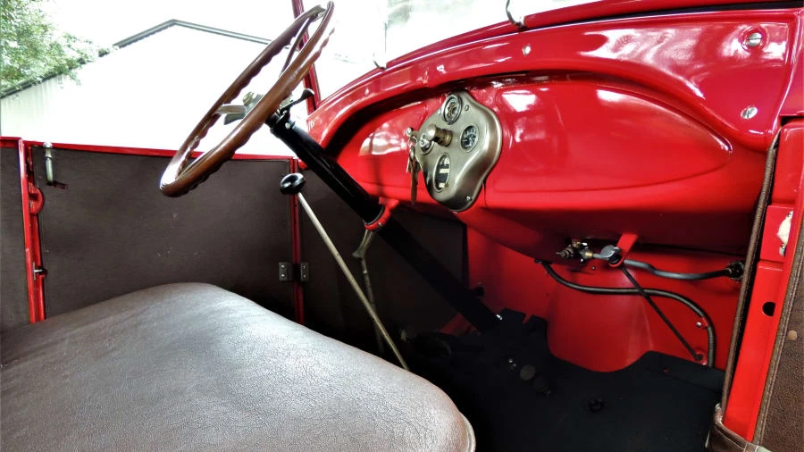 1928 Ford Model A Pickup & Model AA - Image 7 of 31