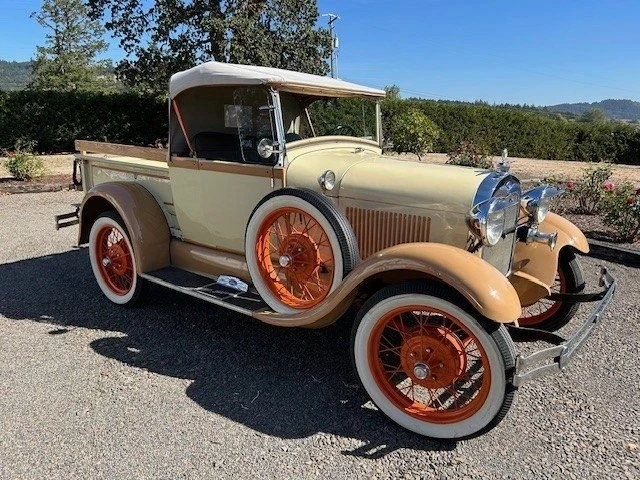 1928 Ford Model A Pickup & Model AA - Image 3 of 15