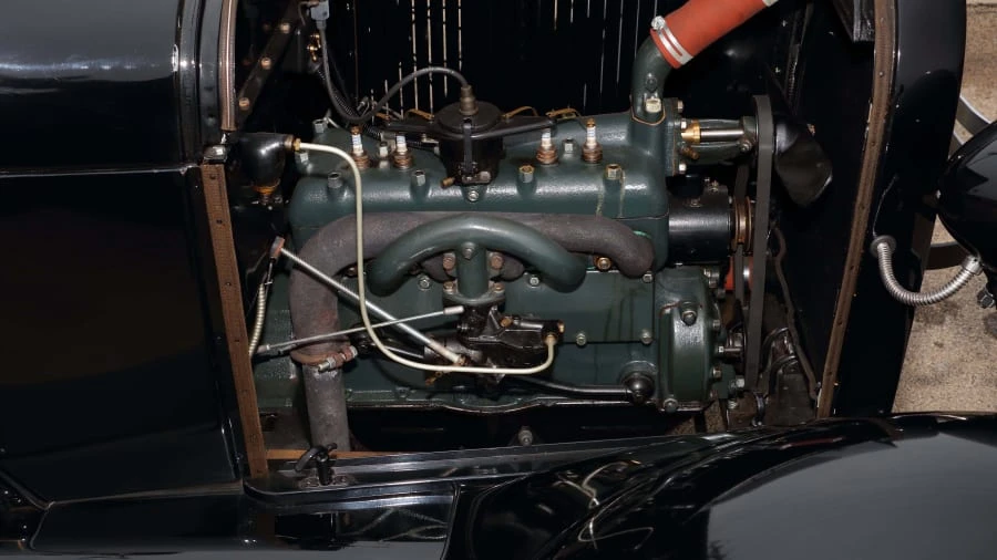 1928 Ford Model A Pickup & Model AA - Image 7 of 12