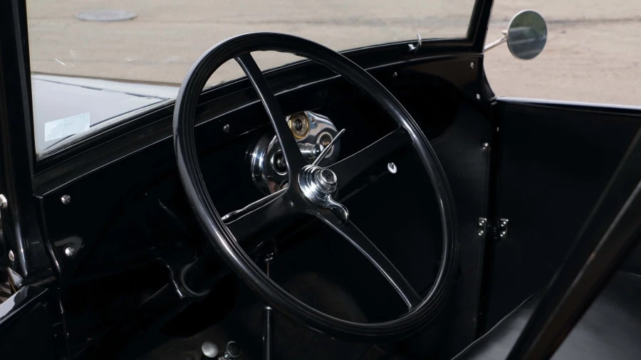 1928 Ford Model A Pickup & Model AA - Image 10 of 12