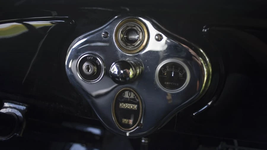 1928 Ford Model A Pickup & Model AA - Image 18 of 20