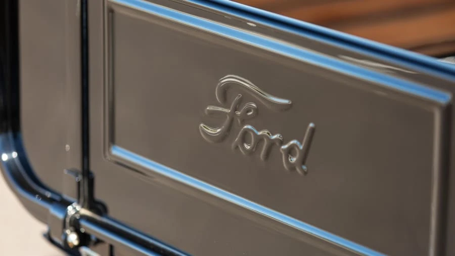 1928 Ford Model A Pickup & Model AA - Image 22 of 31