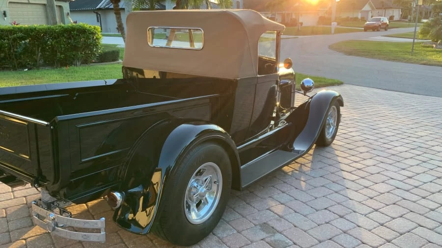 1928 Ford Model A Pickup & Model AA - Image 16 of 31